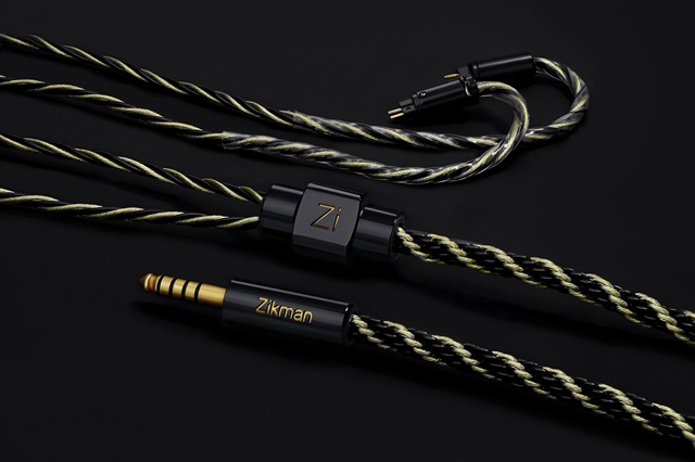 Braided custom IEM cable with detailed plug and connector finish