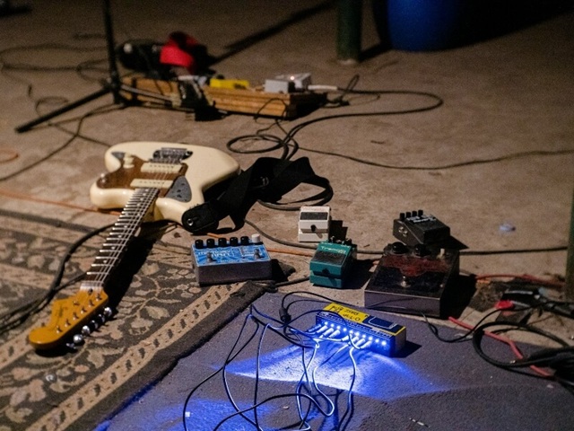 Essential Tips for Creating the Perfect Rehearsal Studio at Home